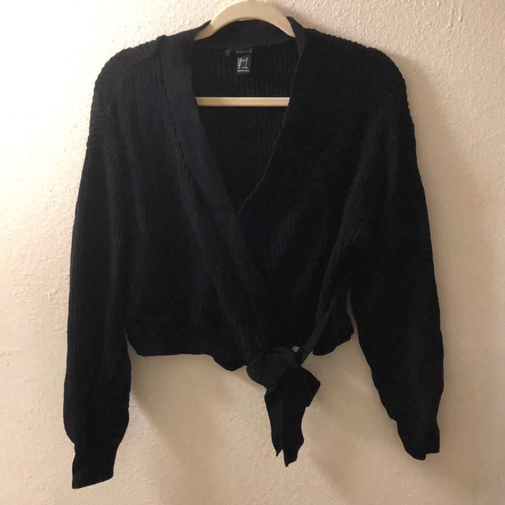 Black tie crop sweater